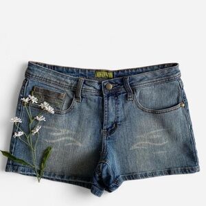 Vintage Y2K Zana Di denim low rise shorts